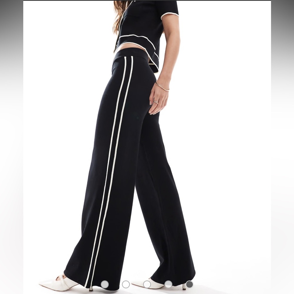 NWT Mango Black Knit Striped Pants with White Stripes Size Small